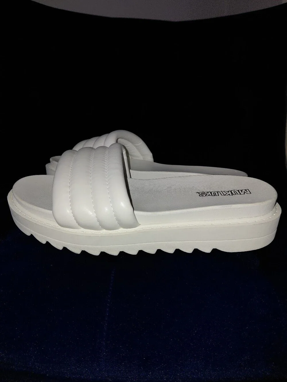 MUK LUKS Sun Catcher White Puffer Platform Slide Sandals Size 9-10 Y2K CC